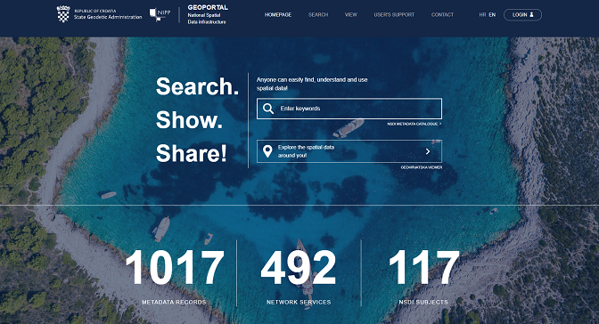 The picture shows the front page of the NSDI Geoportal, on which the total numbers of metadata records, services and NSDI subjects are visible.